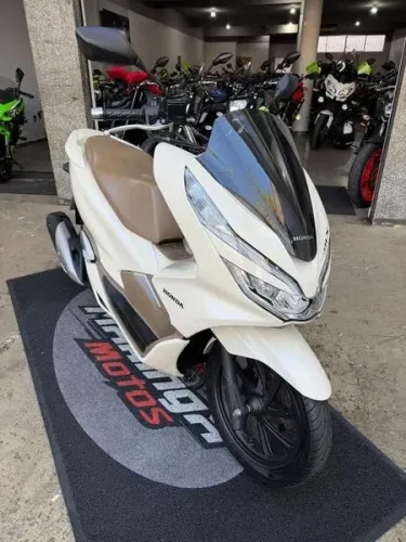 HONDA PCX 150 DLX 2019. ESTADO DE 0KM, IMPECAVEL.