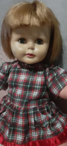 Boneca beijoca da estrela