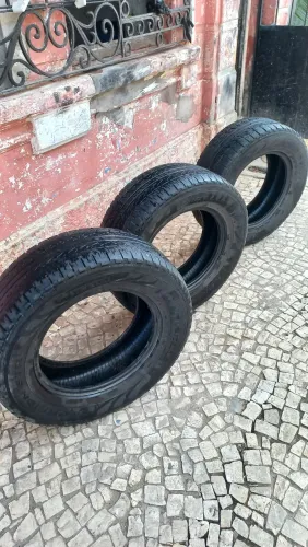 Pneu 17 Pirelli 3 unidade 265/65/17 perfeito estado sem remendo aceitando propostas 