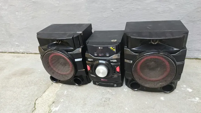 Caixas de lg 560wts 