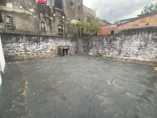 VENDO CASA 2 QUARTOS