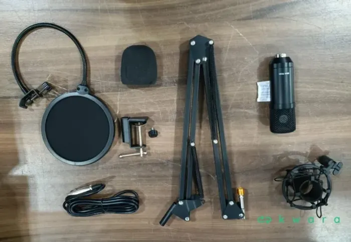 Kit gravação microfone condensador estudio bm700 - Saldo B - KB5932