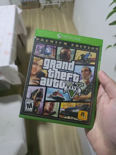 Gta v xbox + Mapa e manual