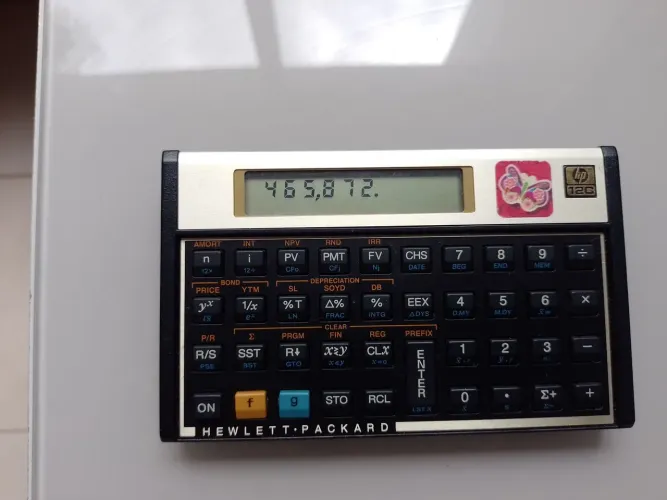 Calculadora HP 12c em excelente estado de conservação