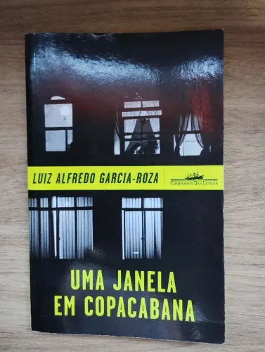 Livro Uma Janela em Copacabana de Luiz Alfredo Garcia-Roza