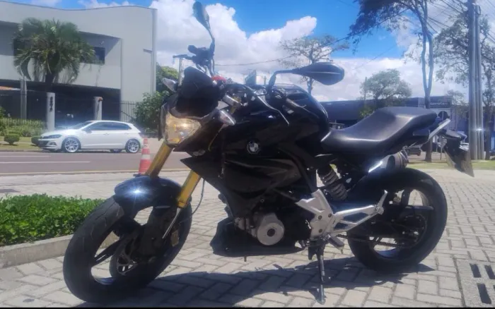 Moto BMW G 310 R impecável