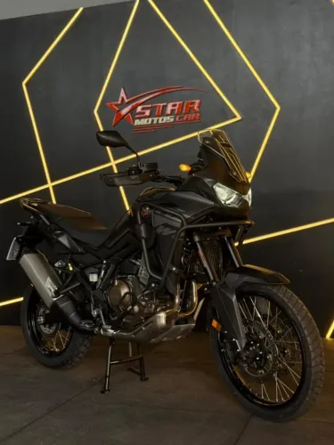 HONDA CRF 1100L AFRICA TWIN 2024 COM APENAS 5.700 KMS