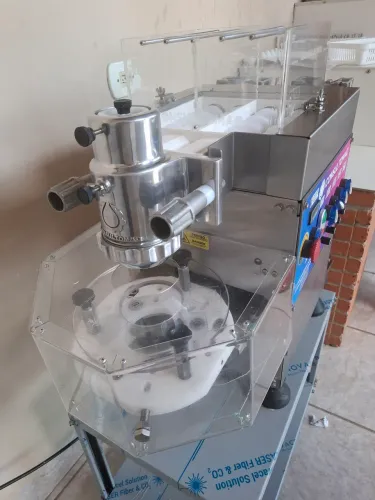 Vendo Modeladora de salgados