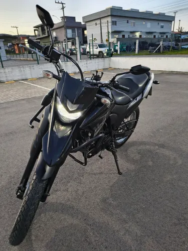 VENDO YAMAHA LANDER XTZ 250. 