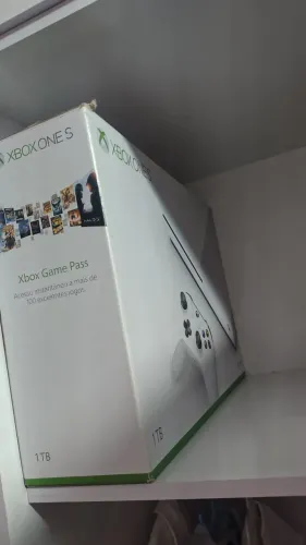 Vendo Xbox one s