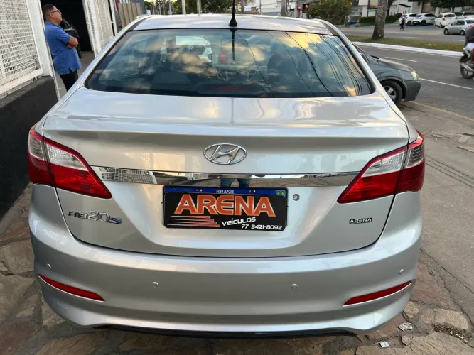 Hyundai HB20S C.plus/c.style 1.6 Flex 16V Mec.4p 2015