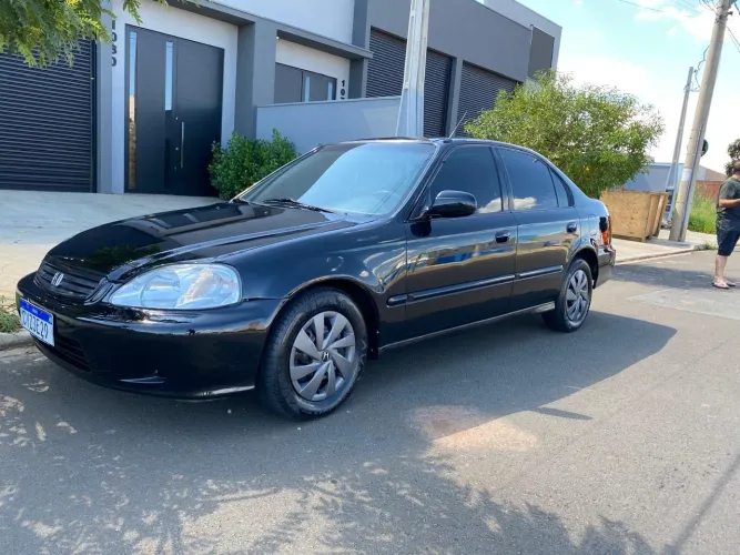 Honda Civic Sedan LX 1.6 16V Aut. 4P 1999