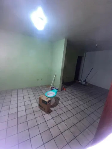 Alugo apartamento