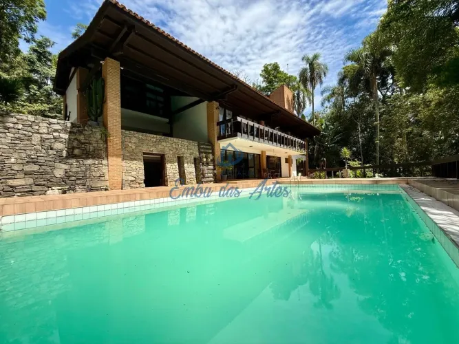 Magnífica Chácara de Alto Padrão à Venda em Chácaras Embu Colonial, Embu das Artes-SP