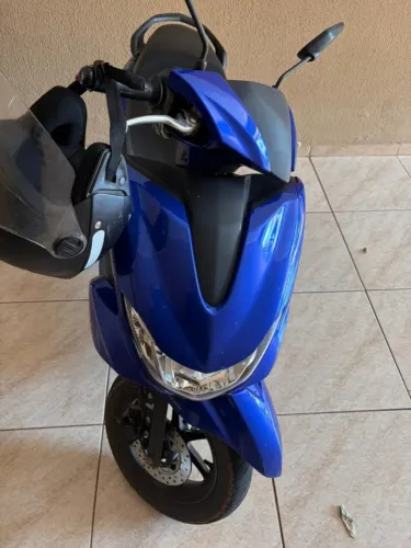 Yamaha fluo 2023
