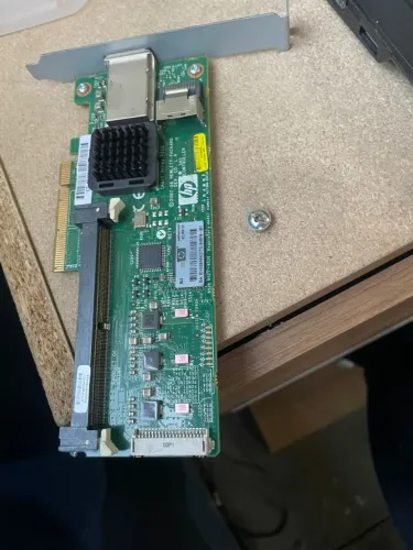 PLACA CONTROLADORA RAID HP SMART ARRAY P212 SAS/SATA 