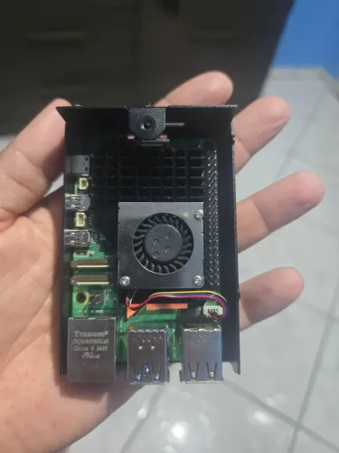Raspberry 5 - 8 ram com cartao sd 64gigas