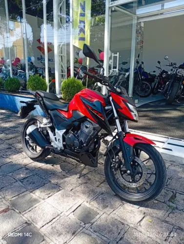 HONDA CB 300F TWISTER Oportunidade