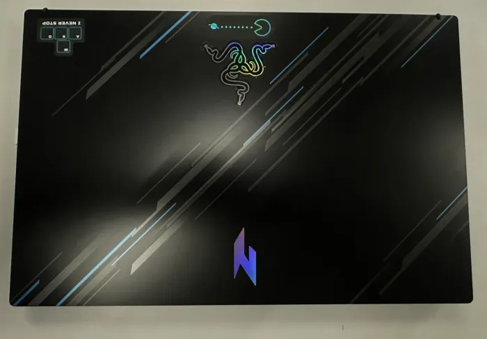 NITRO V15(EM ÓTIMO ESTADO)