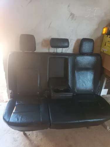 Vendo esse banco da Hilux