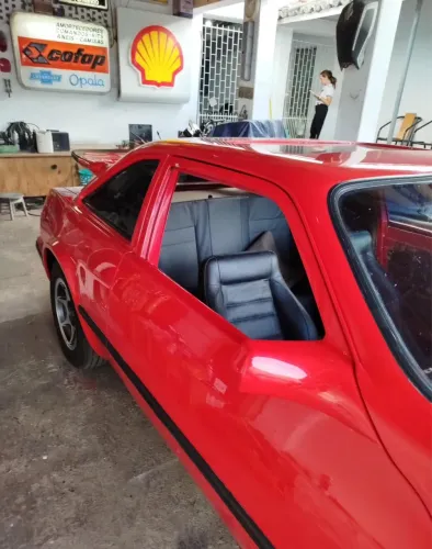 Miura 787 1.8 Coupé 8V Álcool 2P Manual 1989