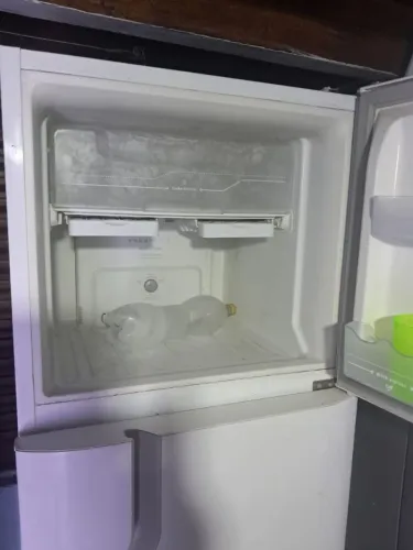 Geladeira Eletrolux