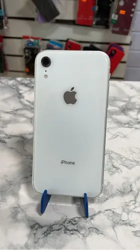 Vende-se celular iPhone XR