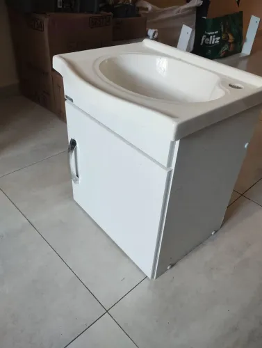 Gabinete com cuba para banheiro 40 L x 55cm A