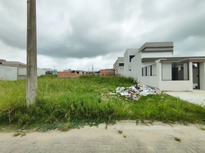 Terreno à venda no Residencial Domingos de Almeida