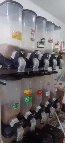 Vendo dispenser de ração 