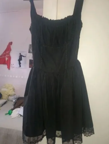 Vestido preto gótico