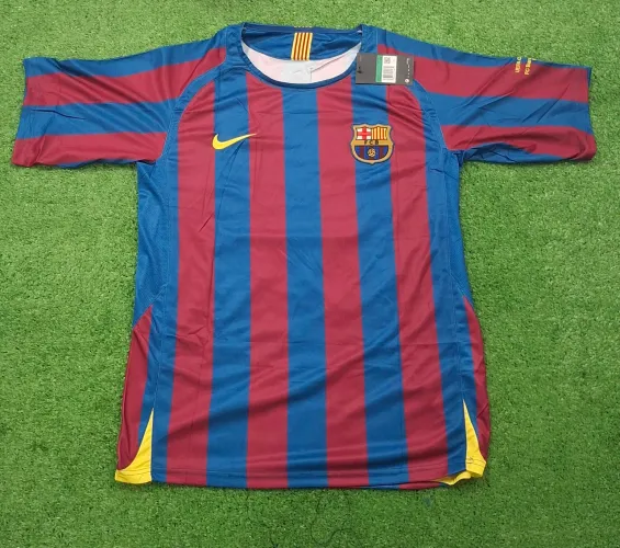 Camisa Barcelona Ronaldinho 05/06