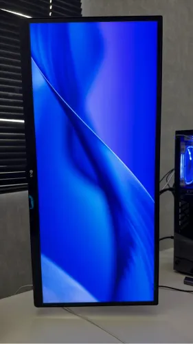 Monitor LG ULTRAWIDE 24 polegadas