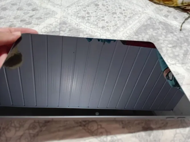 Tablet semi novo,em perfeito estado ,alguns poucos meses de uso ..