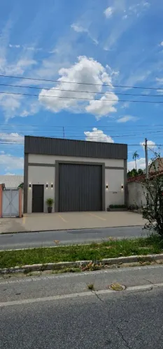 Galpão semiacabado em terreno de 450 m² com projeto aprovado na Av. José Vicente de Barros