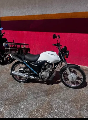 Fan 125 2010 vendo troco aceito cartão