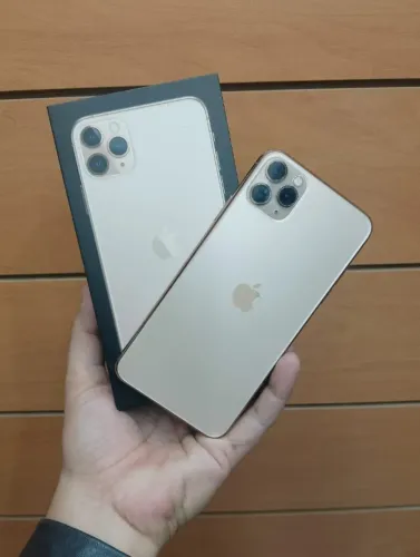 Apple iPhone 11 PRO MAX - 256GB - Seminovo - Caixa Original + Nota Fiscal - Bateria 82%