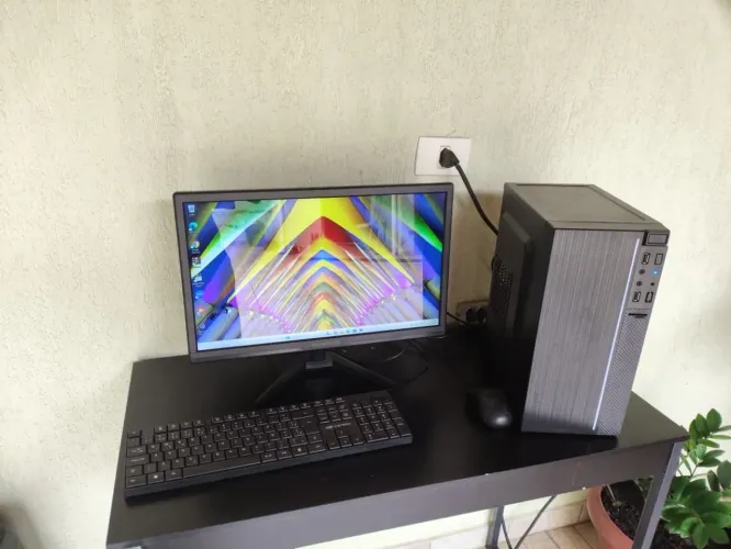 COMPUTADOR CPU + TELA + ACESSÓRIOS