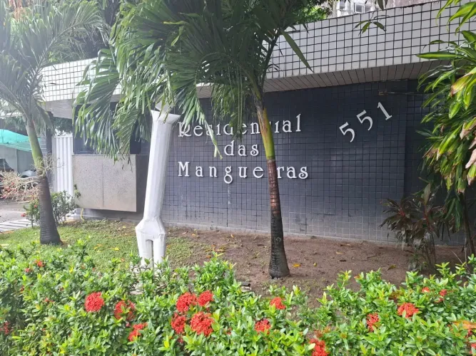 Imóvel para venda com 68 metros quadrados com 3 quartos em Cordeiro - Recife - PE