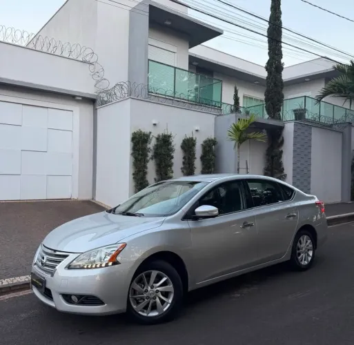 Nissan Sentra SV 2.0 Flexstart 16V Aut. 2014