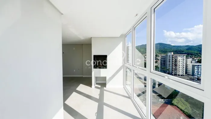 Apartamento Novo com 3 Suítes e 2 Vagas na Velha!