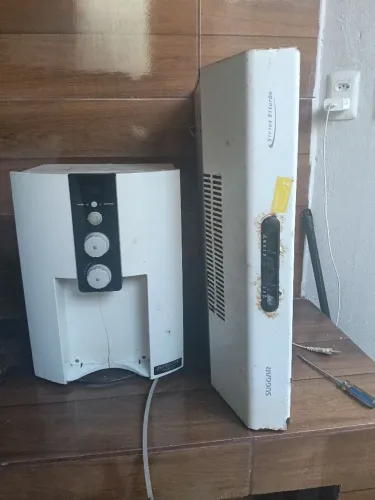 Vendo esses 2 itens,usado