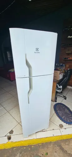 geladeira Electrolux frost free DF35A - ENTREGA GRÁTIS