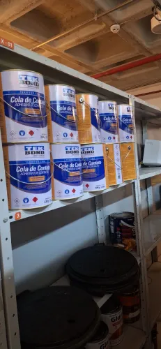 Cola de contato Tekbond