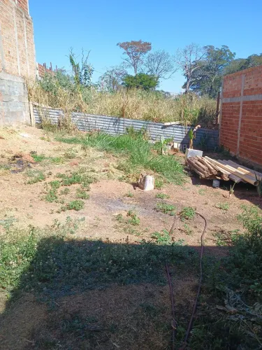 Lote com barracão