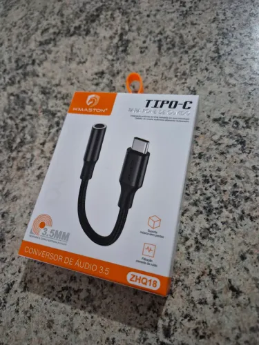 Adaptador de áudio USB-C PARA P2 3.5mm - Novo (sem nenhum uso)