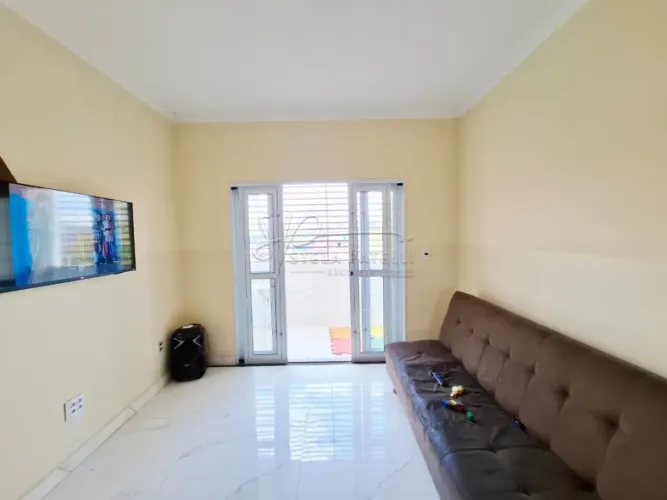 Casa sobrado de 182m² com 03 quartos sendo 01 suíte para locação - Vila Tibério