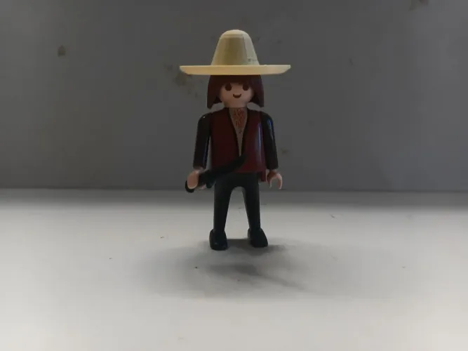 Playmobil mexicano com acessórios