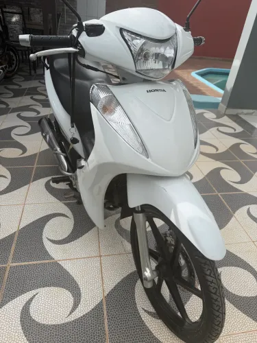 Biz 125 EX 2014 EMPlACADA