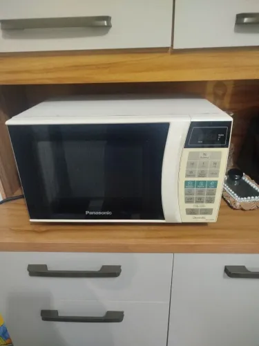 Microondas marca Panasonic 
